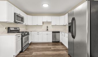 120 Priscilla St, Bridgeport, CT 06610