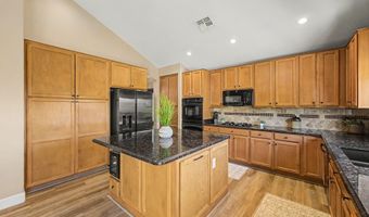 2540 E HAZELTINE Way, Chandler, AZ 85249