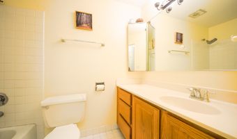 1206 S New Wilke Rd 108, Arlington Heights, IL 60005