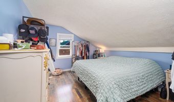 29 Sandusky St, Fredericktown, OH 43019