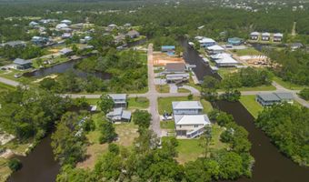 4004 Sailfish St, Bay St. Louis, MS 39520