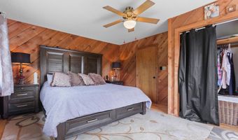 10463 Farm Road 1182, Aurora, MO 65605