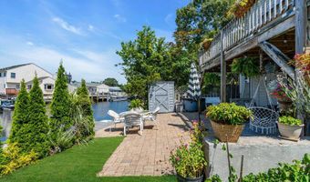 65 N Island Rd, Bayville, NJ 08721