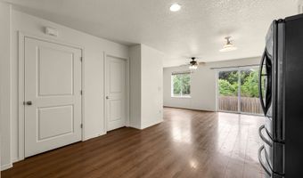 519 NE 2ND St, Battle Ground, WA 98604