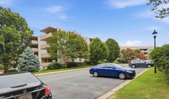 7501 DEMOCRACY Blvd 339, Bethesda, MD 20817