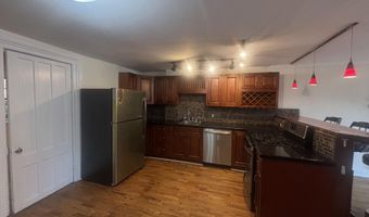 17 Ash Grove Pl 1, Albany, NY 12202