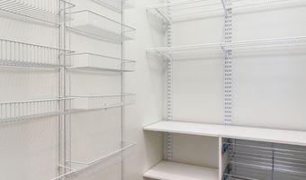 2005 Ada Hayden Rd, Ames, IA 50010