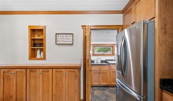 405 Oak Ave N, Annandale, MN 55302