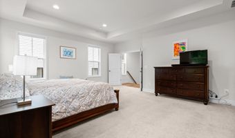 21340 RAINIER Ln, Broadlands, VA 20148