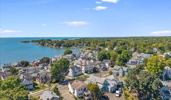 132 Shore Dr, Branford, CT 06405