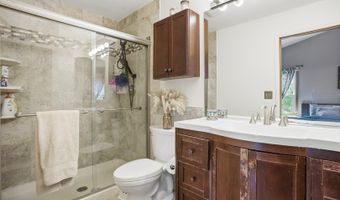 811 Westbury Dr, Algonquin, IL 60102