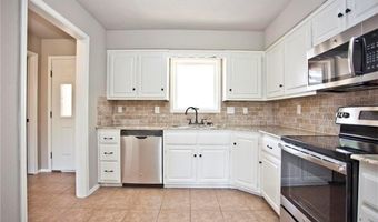 14 Shakespeare Dr, Bella Vista, AR 72714