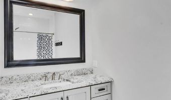 118 Lakeland Dr, Adams Twp., PA 16046