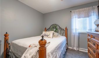 2435 Eastern Ave, Alliance, OH 44601