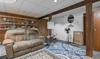 7 Laurel St, North Providence, RI 02911