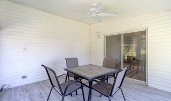 613 Papaya Cir, Barefoot Bay, FL 32976