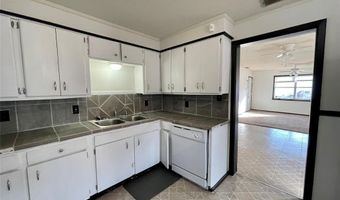 2058 N 2nd St, Abilene, TX 79603