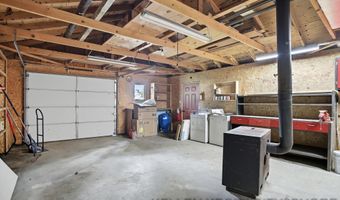 3342 Dumont Lake Dr, Allegan, MI 49010