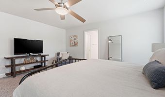 166 Fontana Lake Rd, Aberdeen, NC 28315