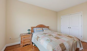 142 Bigelow St 304, Boston, MA 02135