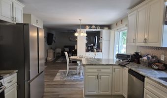 32 Pulaski Dr, Barnegat, NJ 08005