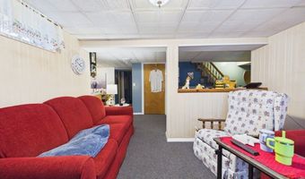 26 Pershing Ave, Acushnet, MA 02743