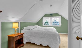 833 Lincoln St, Middletown, NJ 07748