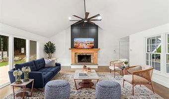 1575 MIDDLE Rd, East Greenwich, RI 02818
