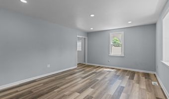 2425 AVONDALE Ave, Abington, PA 19001