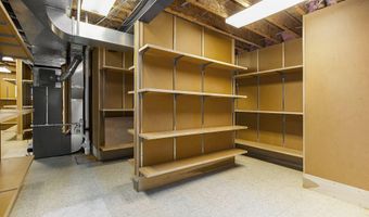 436 Pine Brae St, Ann Arbor, MI 48105