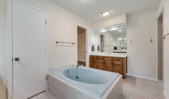 5507 Valparaiso Trl, Arlington, TX 76017