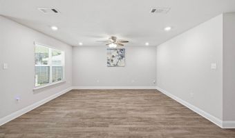 6587 Eastland Cir, Biloxi, MS 39532
