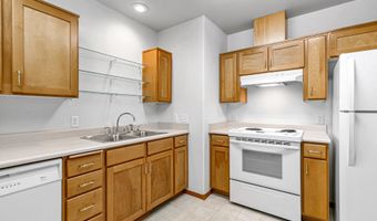 923 Mountain Meadows Cir, Ashland, OR 97520