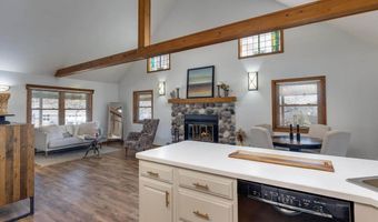 400 Oak St, Argyle, WI 53504
