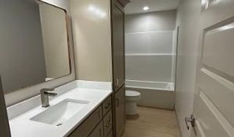 212 S 3rd St, Amory, MS 38821