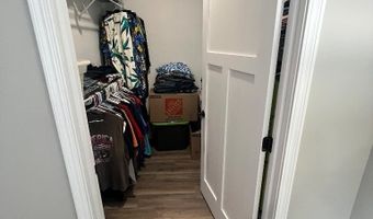 110 Meadow Ct, Argos, IN 46501