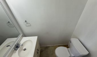 720 S New Rd 2N, Absecon, NJ 08201