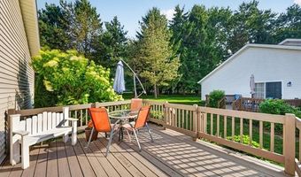 7774 E Ridge Dr, Almont, MI 48003