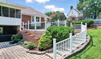 3046 Hawthorne St, Athens, TN 37303