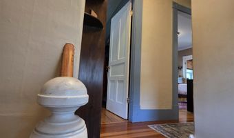 2 Green St, Barre, VT 05641