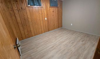 305 20th St NW, Austin, MN 55912