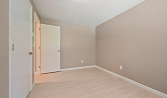 212 Rockwell Ave, Bristol, CT 06010