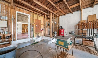 414 Old Celina Rd, Allons, TN 38541