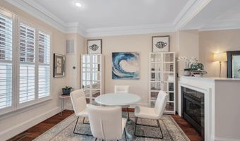 705 LYLES Ln, Alexandria, VA 22314