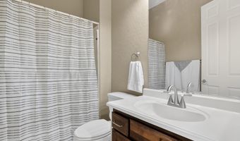 1937 E VICTORIA St, Chandler, AZ 85249