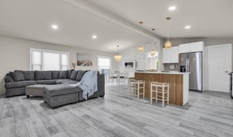 3 Casey Ct, Barnegat, NJ 08005