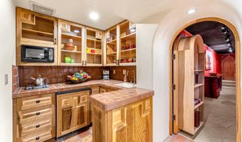 1084 N BOULDER Dr, Carefree, AZ 85377