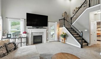 5617 Bear Creek Pass, Auburn, IN 46706