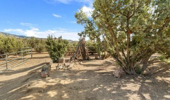 6535 Juniper Crest Rd, Agua Dulce, CA 91390