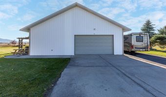 395 Parker Dr, Belgrade, MT 59714